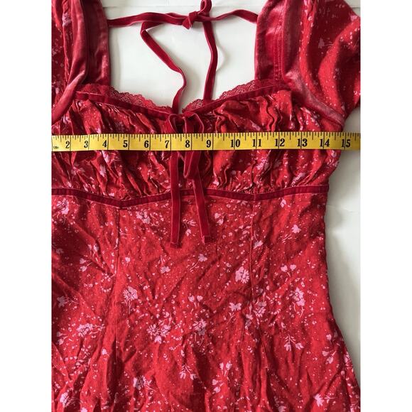 Free People Tess Mini Dress XS Red Floral Y2K Milkmaid Velvet Trim Empire Waist - Picture 5 of 11